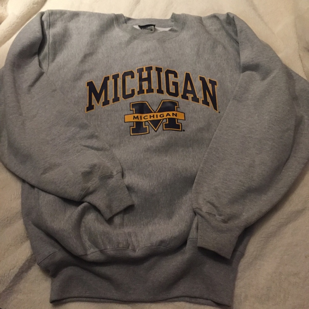 michigan state sweatshirt